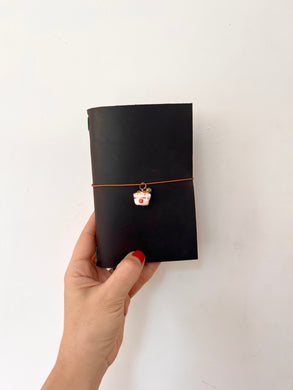 Traveler’s notebook hecho a mano